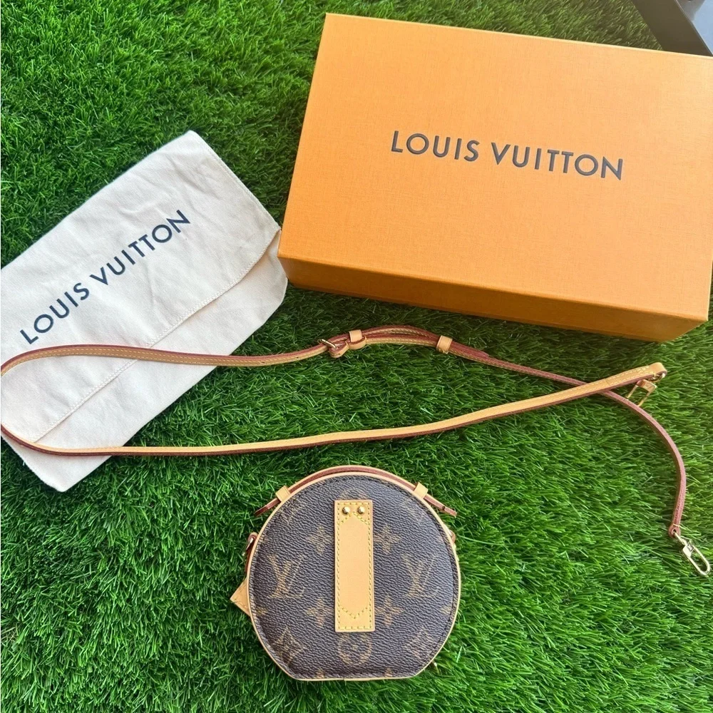 Louis Vuitton Mini Boite Chapeau